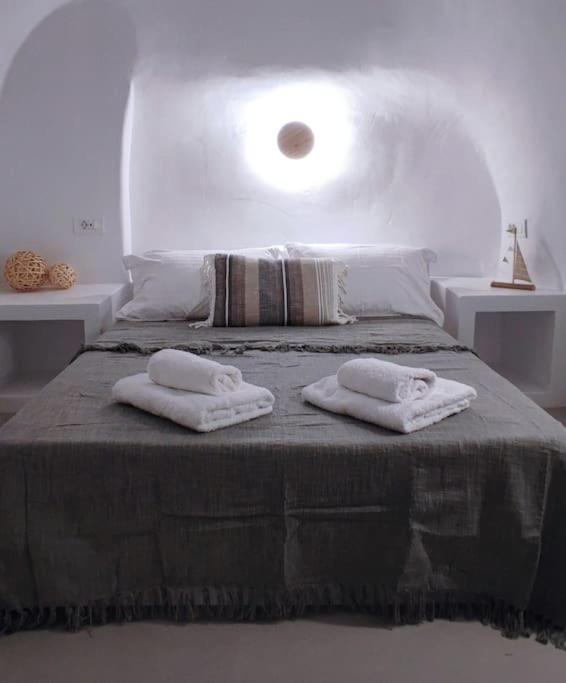 Apartamento Finikas Cave House Foinikiá Exterior foto